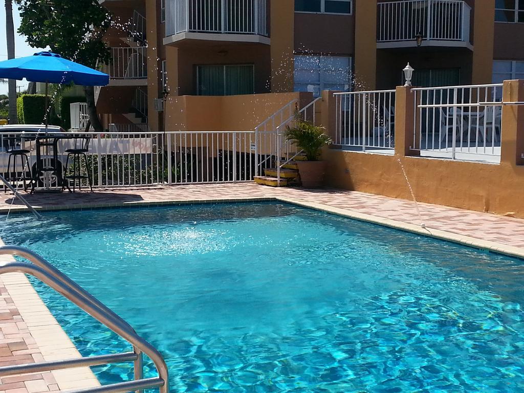 Seaspray Inn Beach Resort 웨스트 팜 비치 외부 사진