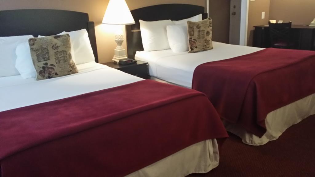 Seaspray Inn Beach Resort 웨스트 팜 비치 외부 사진