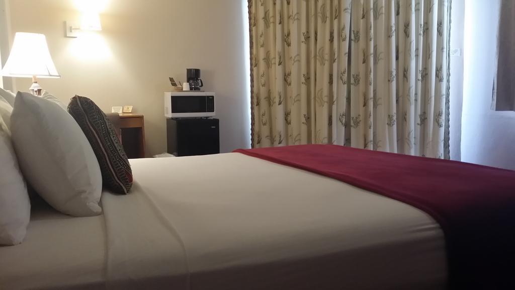 Seaspray Inn Beach Resort 웨스트 팜 비치 외부 사진