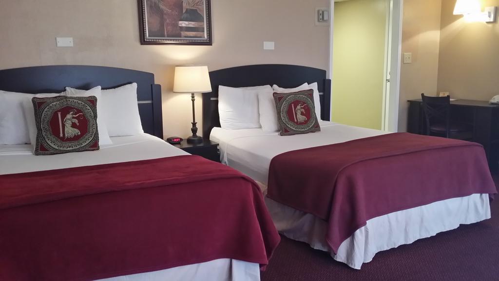Seaspray Inn Beach Resort 웨스트 팜 비치 외부 사진