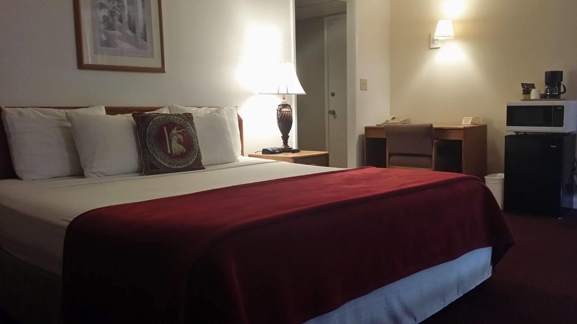 Seaspray Inn Beach Resort 웨스트 팜 비치 외부 사진